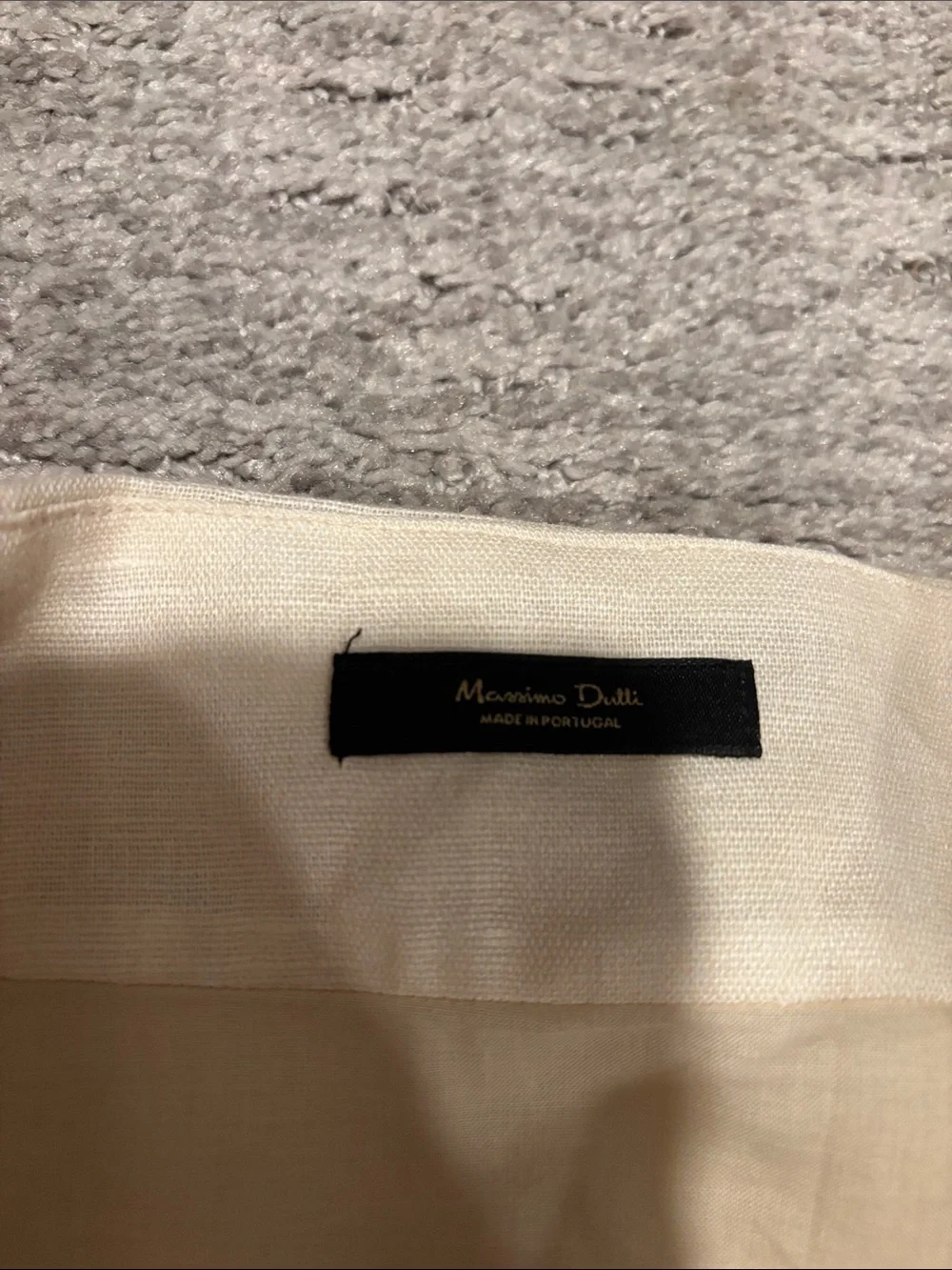 Massimo Dutti Cream and Black Patterned Midi Skirt size 2